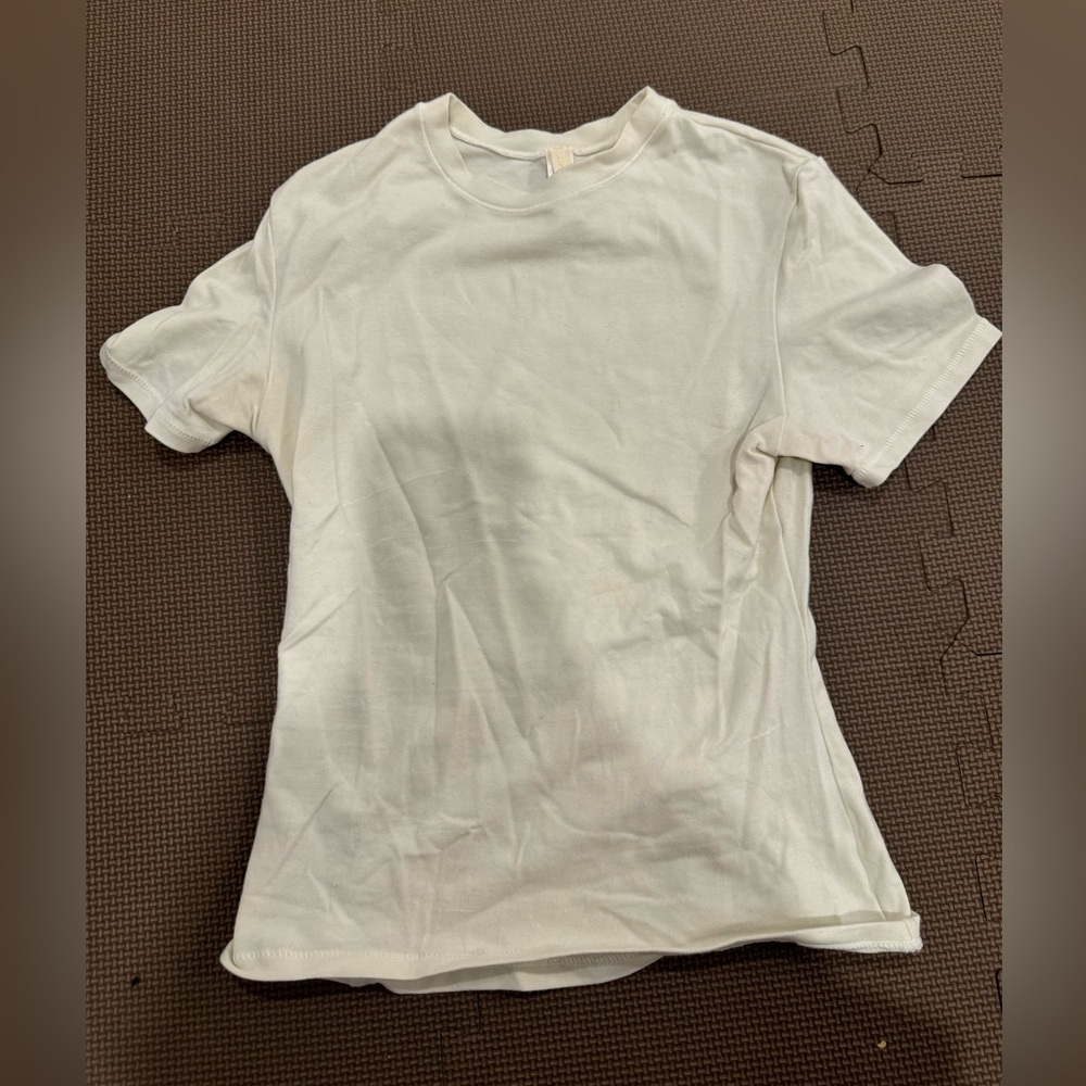 Skims off white basic t shirt